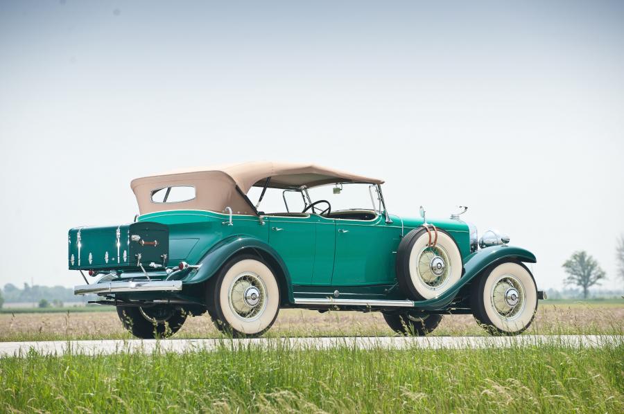  Cadillac V12 5-Passenger Phaeton by Fleetwood 1931 года  (фото 21 из 21)